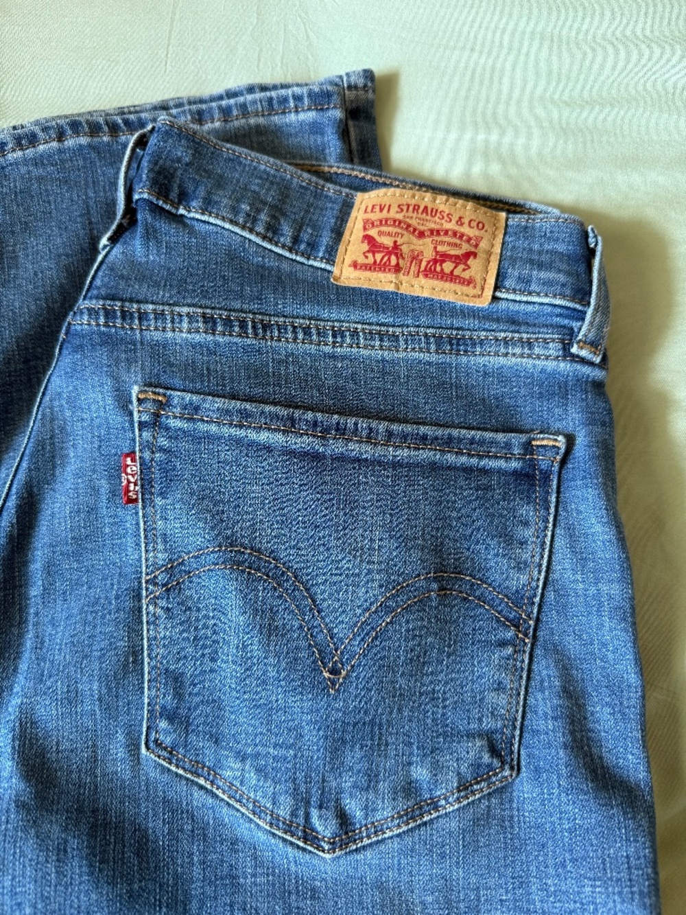 Levi’s classic straight jeans